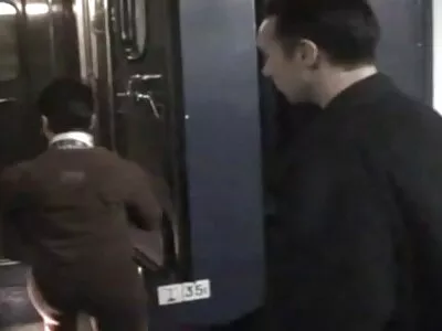 Boozie Mommy Taylor грає на порноукраїнське флейті Flesh