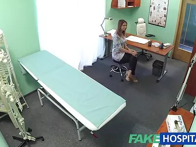 Аріелла українське порно фільми Феррера приємно трахає її масажист